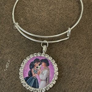 Aladdin bracelet